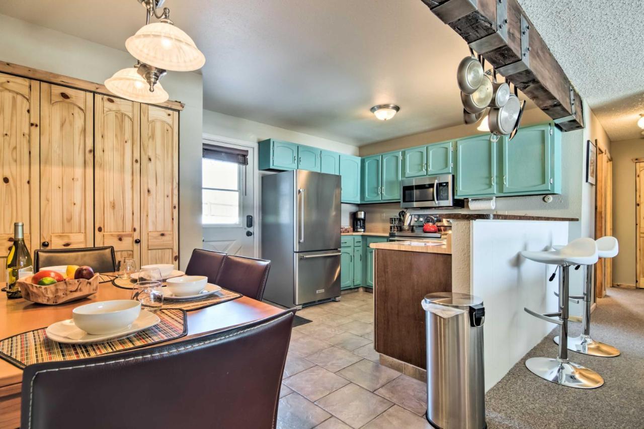 Updated Condo With Views And Deck Less Than 1 Mi To 格兰德莱克 外观 照片
